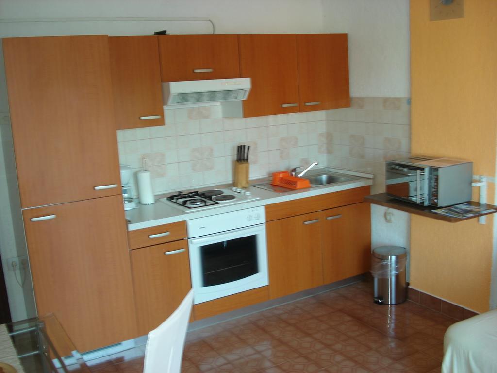 Apartment Jal 罗维尼 客房 照片