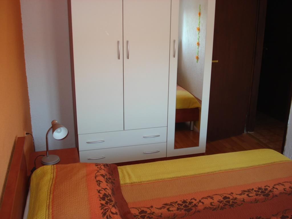 Apartment Jal 罗维尼 客房 照片